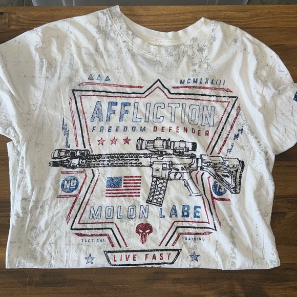 AFFLICTION MENS T SHIRT SIZE MEDIUM GREAT GRAPHICS! 🇺🇸 MUST SEE! - Picture 3 of 4